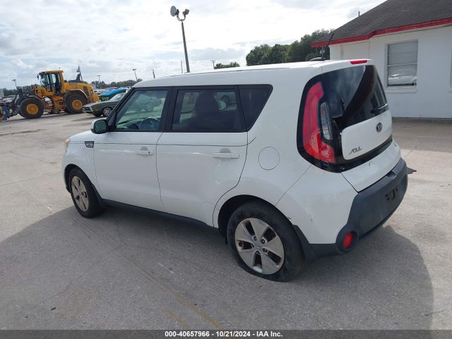 KIA Soul 2015 KNDJN2A2XF7185272 Image 13