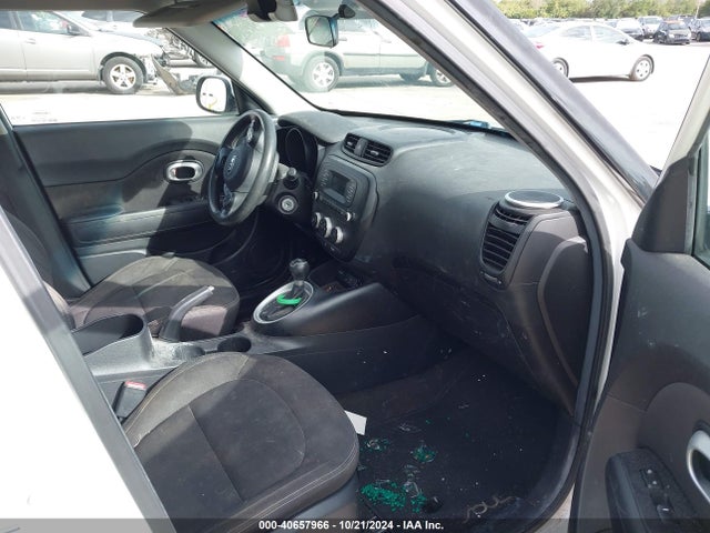 KIA Soul 2015 KNDJN2A2XF7185272 Image 5