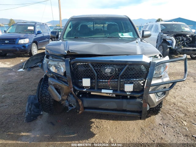 Toyota Tacoma Double Cab 2014 3TMLU4EN3EM143882 Image 12