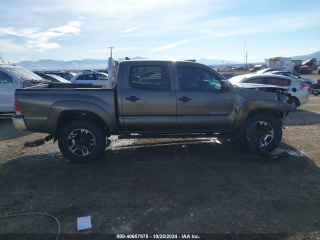 Toyota Tacoma Double Cab 2014 3TMLU4EN3EM143882 Image 13