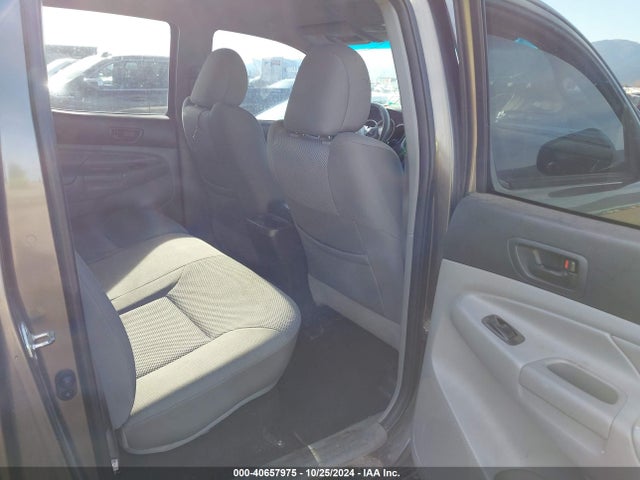 Toyota Tacoma Double Cab 2014 3TMLU4EN3EM143882 Image 8