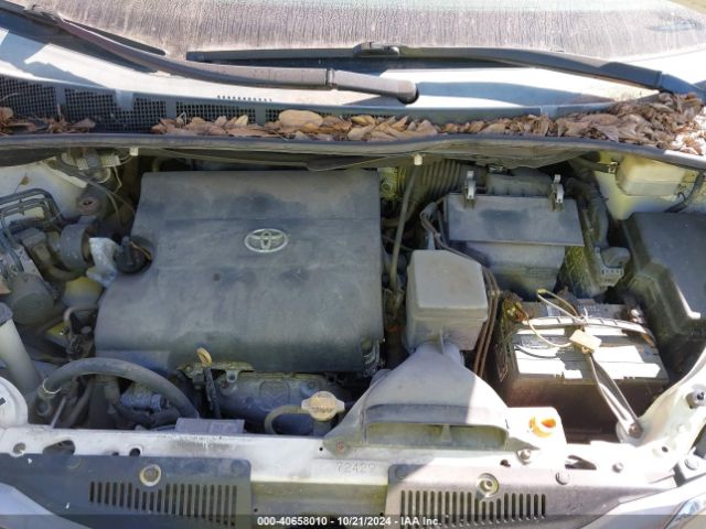 5TDYK3DC0FS547553 Toyota Sienna Xle 8 Passenger