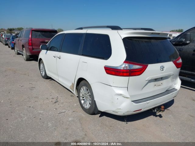 5TDYK3DC0FS547553 Toyota Sienna Xle 8 Passenger
