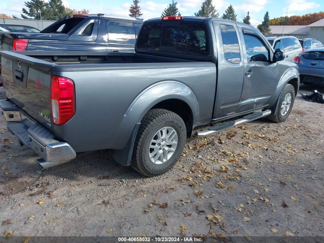 Nissan Frontier Sv 2017 1N6DD0CW3HN704095 Image 4