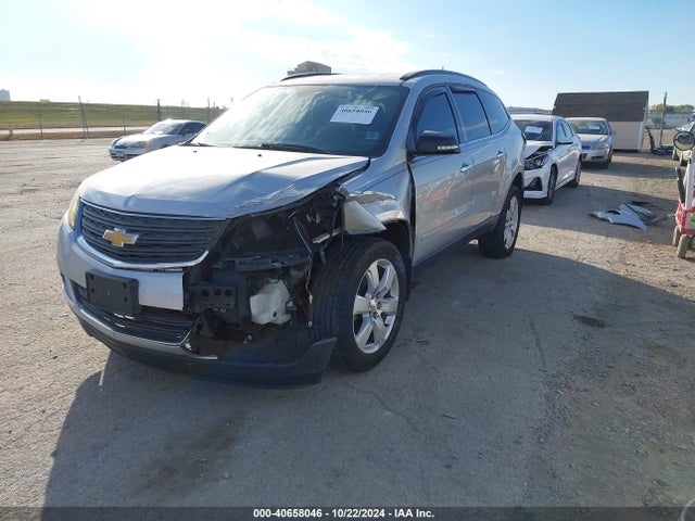 Chevrolet Traverse 1lt 2016 1GNKRGKD2GJ290969 Image 2