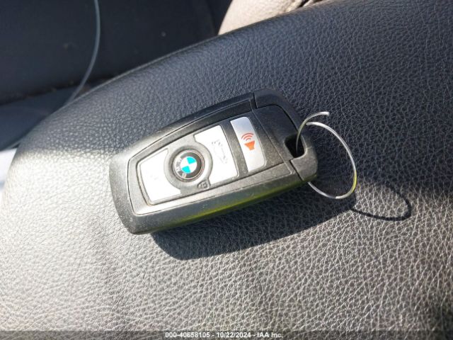 WBA8E1G53JNU93198 BMW 320i