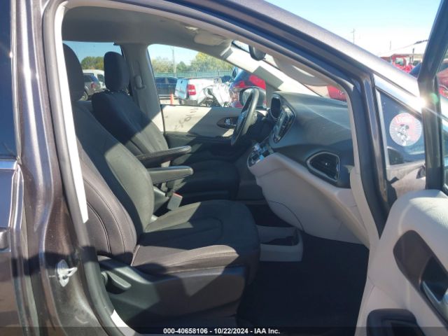 2C4RC1CG7HR657330 Chrysler Pacifica Lx