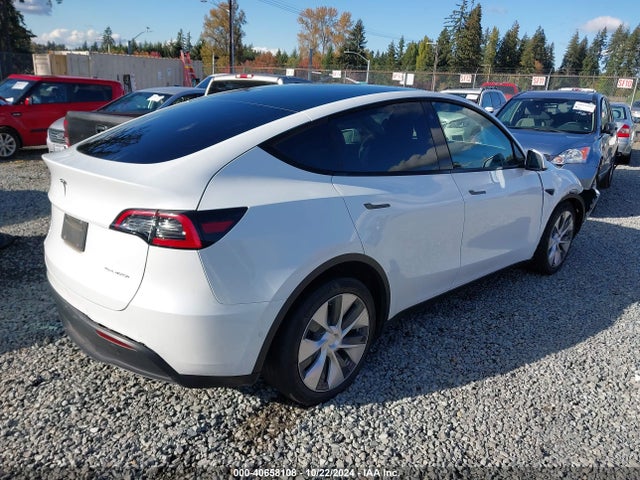 2021 TESLA MODEL Y 5YJYGDEE2MF271868 Photo 3