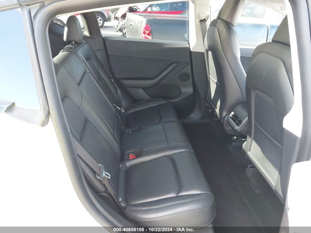 2021 TESLA MODEL Y 5YJYGDEE2MF271868 Photo 7