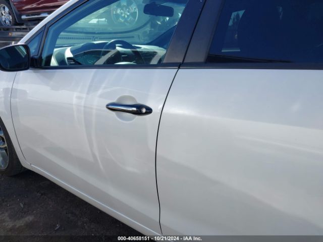 KNAFZ5A32G5501052 KIA FORTE SX