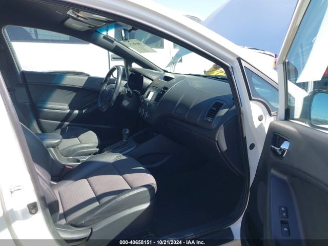KNAFZ5A32G5501052 KIA FORTE SX