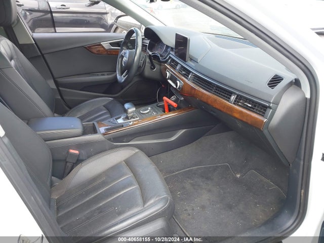 WAUGMAF43KA014357 Audi A4
