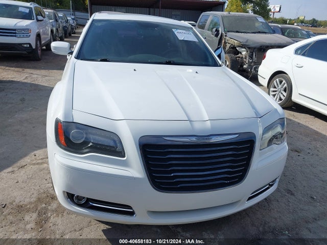 Chrysler 300 300s 2014 2C3CCABG4EH365468 Image 12