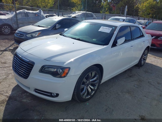 Chrysler 300 300s 2014 2C3CCABG4EH365468 Image 2