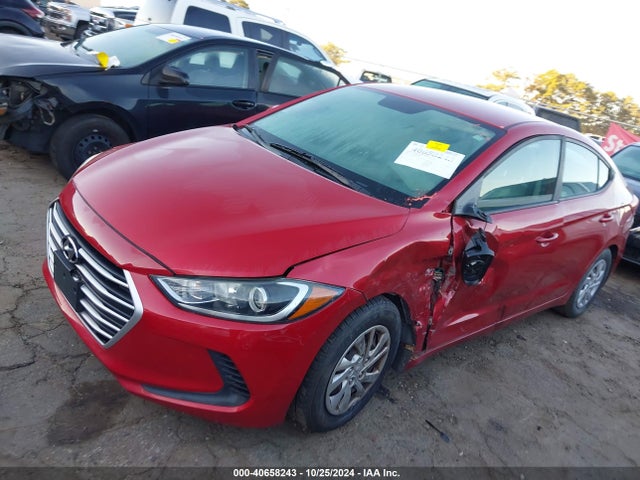 Hyundai ELANTRA SE 2017 5NPD74LF3HH120331 Image 2