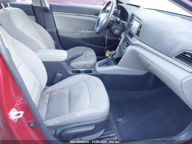 Hyundai ELANTRA SE 2017 5NPD74LF3HH120331 Image 5