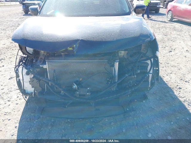 Nissan ROGUE SV 2018 5N1AT2MV4JC731622 Image 6