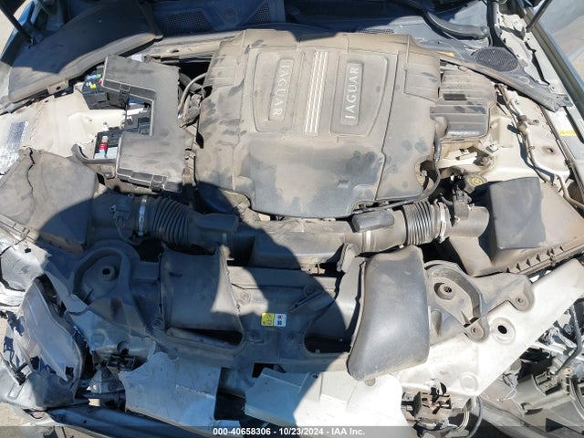 2011 JAGUAR XF SAJWA0FB2BLR91754 Photo 9