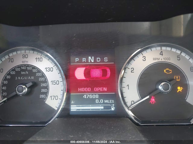 2011 JAGUAR XF SAJWA0FB2BLR91754 Photo 6
