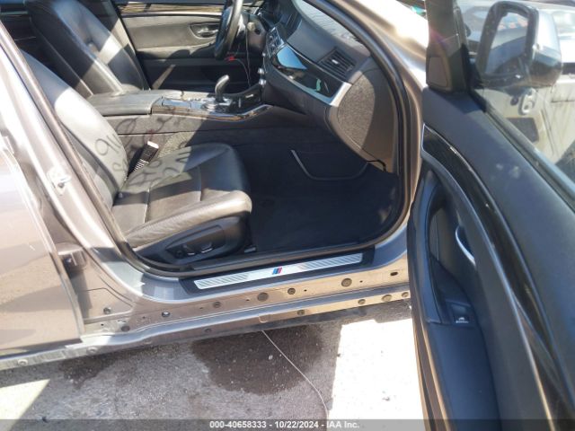 WBA5A5C59GD527137 BMW 528I