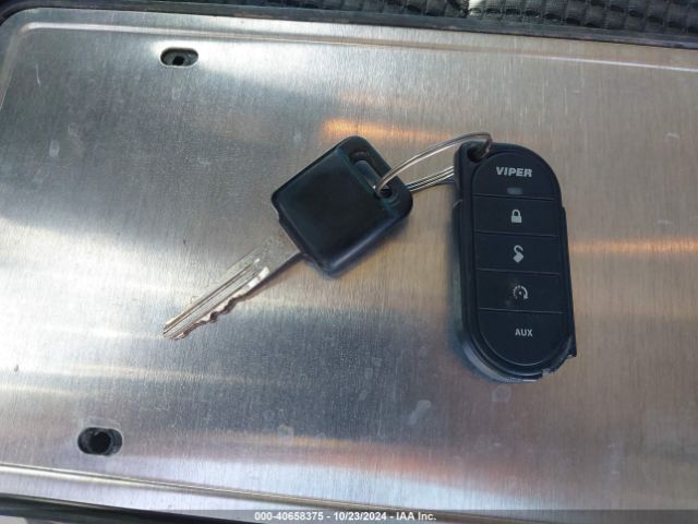 1N6BA0ED1FN506219 Nissan TITAN SV
