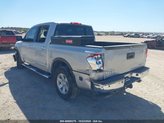 1N6BA0ED1FN506219 Nissan TITAN SV