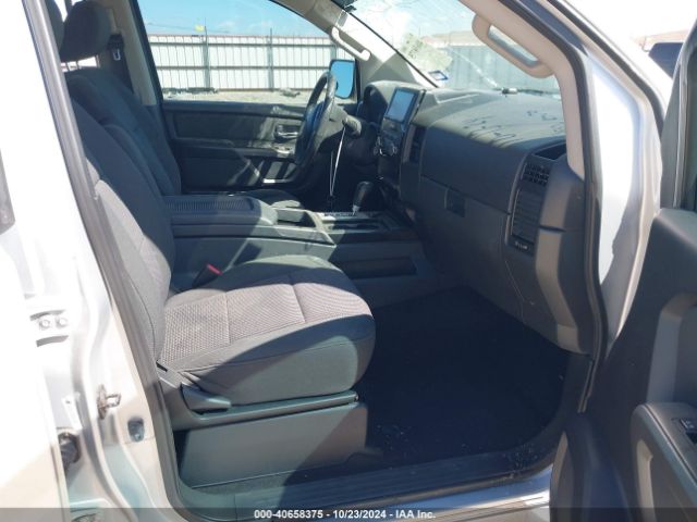 1N6BA0ED1FN506219 Nissan TITAN SV