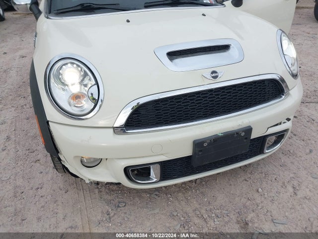 2011 MINI COOPER S WMWZP3C58BT249253 Photo 5