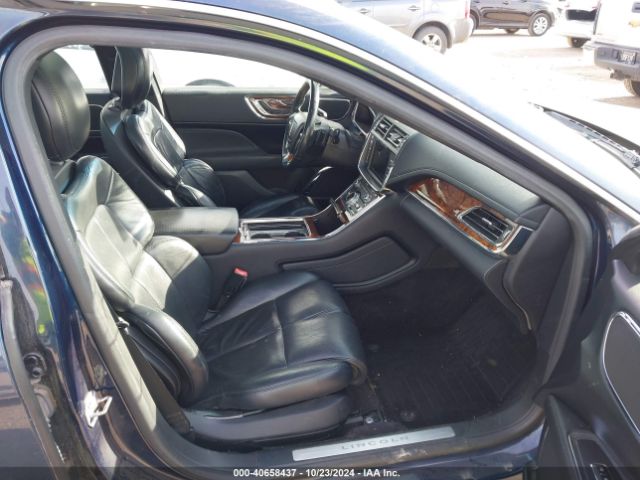 1LN6L9TK3H5626610 Lincoln Continental Select