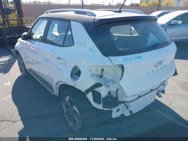 Hyundai Venue Limited 2023 KMHRC8A30PU220906 Image 3