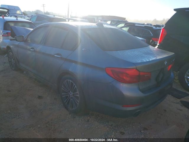WBAJA9C5XJB033782 BMW 530e Iperformance
