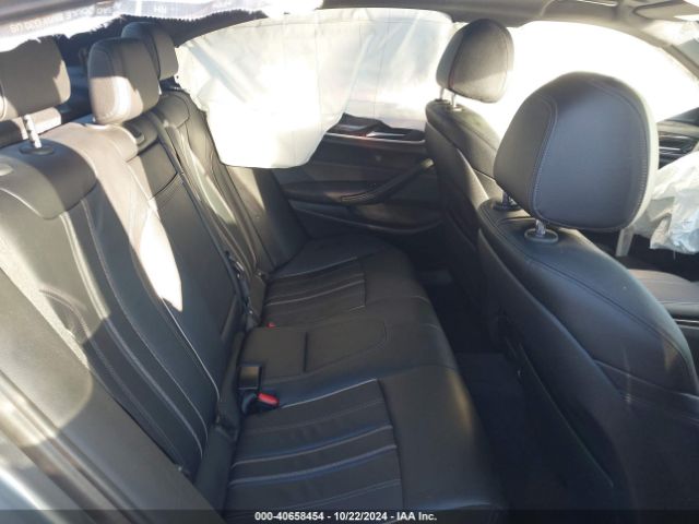 WBAJA9C5XJB033782 BMW 530e Iperformance
