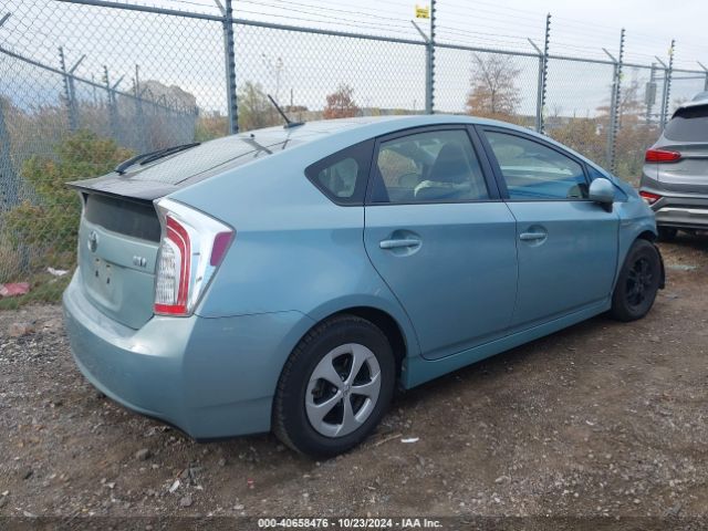 JTDKN3DU8E1744438 Toyota Prius