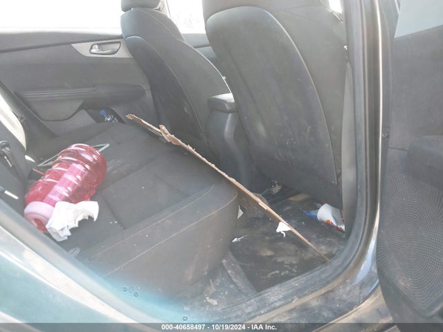 3KPF24ADXKE008470 KIA FORTE FE