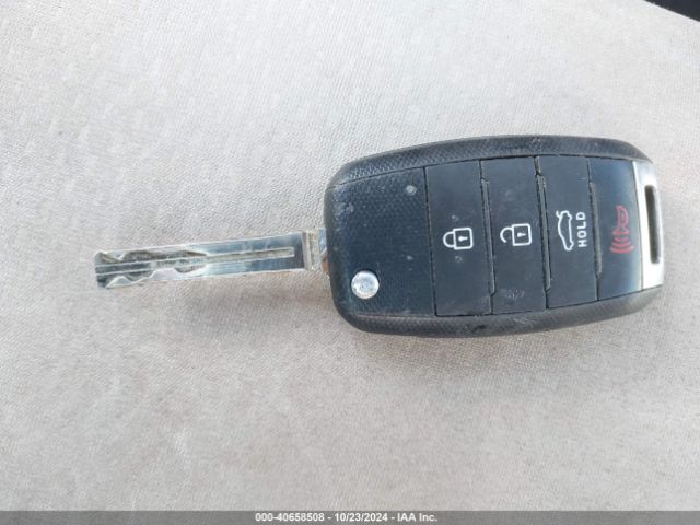 5XXGM4A77EG332710 KIA Optima Lx