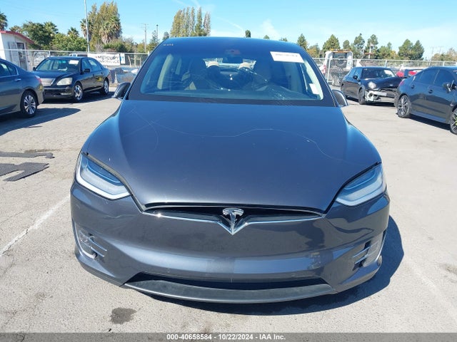 Tesla MODEL X 2016 5YJXCBE21GF002637 Image 12