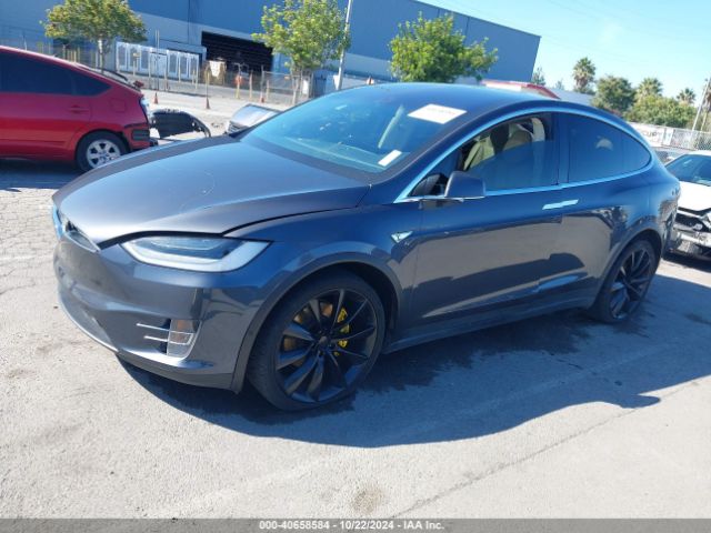 2016 TESLA MODEL X 5YJXCBE21GF002637 Photo 1