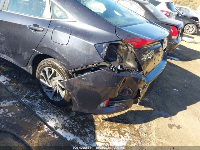 Honda CIVIC EX 2018 2HGFC2F76JH501068 Image 6