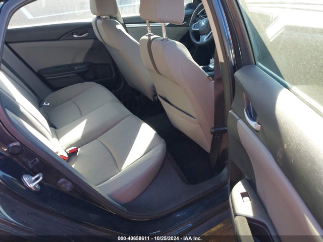Honda CIVIC EX 2018 2HGFC2F76JH501068 Image 8