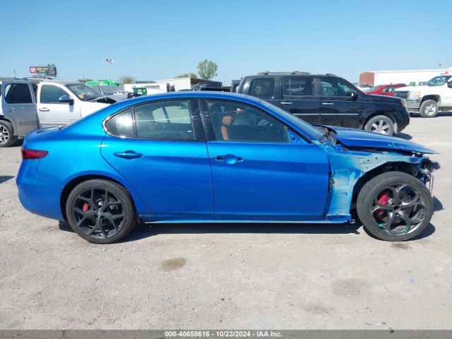 ZARFAMBN9M7646695 Alfa Romeo Giulia Ti Rwd