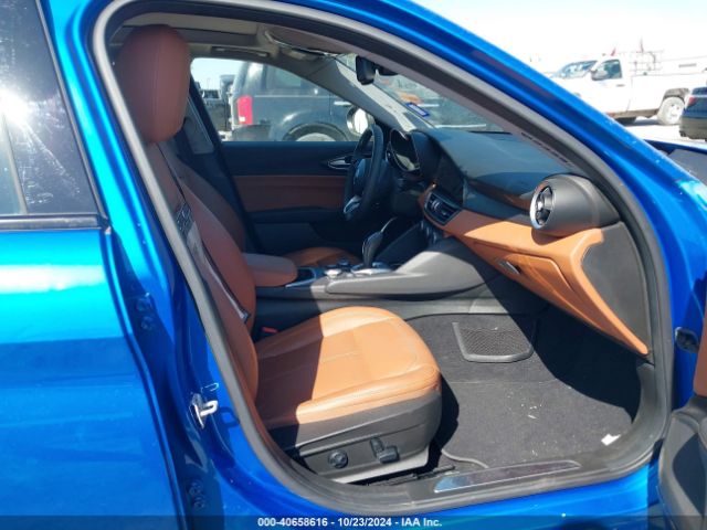 ZARFAMBN9M7646695 Alfa Romeo Giulia Ti Rwd