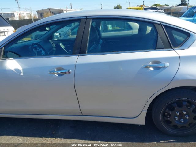 1N4AL3AP0JC214517 Nissan Altima 2.5 Sl