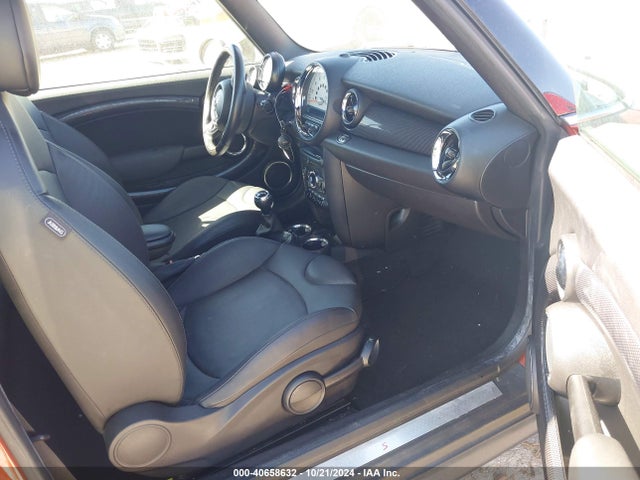 2013 MINI CONVERTIBLE WMWZP3C50DT297316 Photo 4