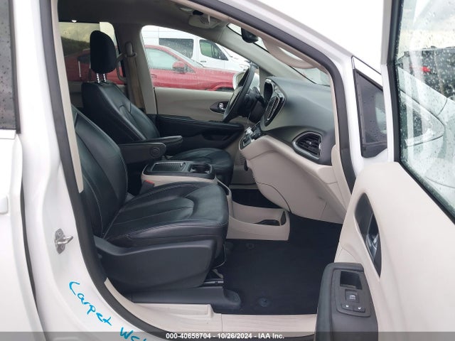 Chrysler Pacifica Touring L 2022 2C4RC1BG5NR116726 Image 5