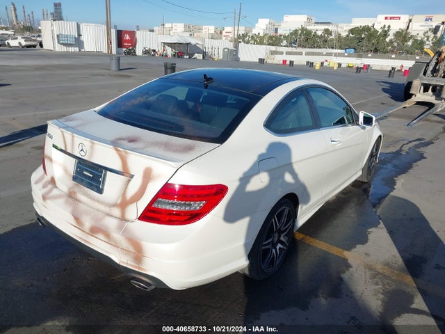 WDDGJ5HB9EG267818 Mercedes-Benz C 350 Sport
