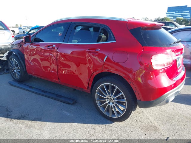 WDCTG4EB6JJ392224 Mercedes-Benz GLA 250