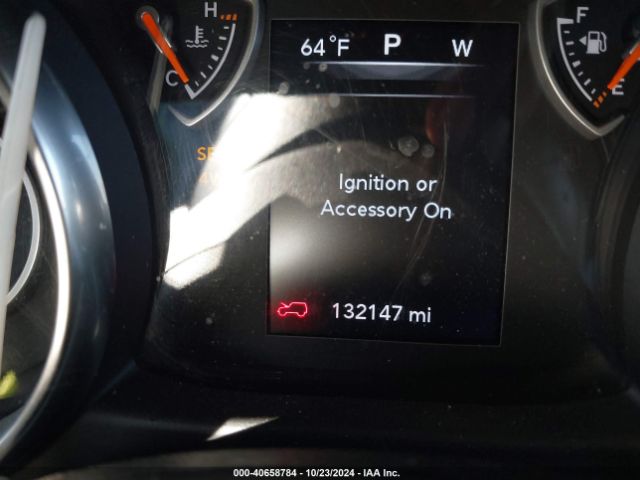 1C4HJXDN0JW263697 Jeep Wrangler Unlimited Sport 4x4