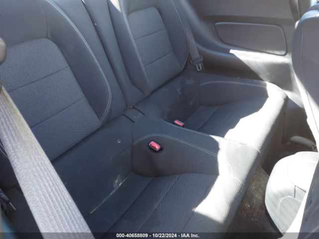 1FA6P8AM0H5322292 Ford Mustang V6
