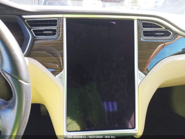 5YJSA1H15EFP62189 Tesla Model S P85