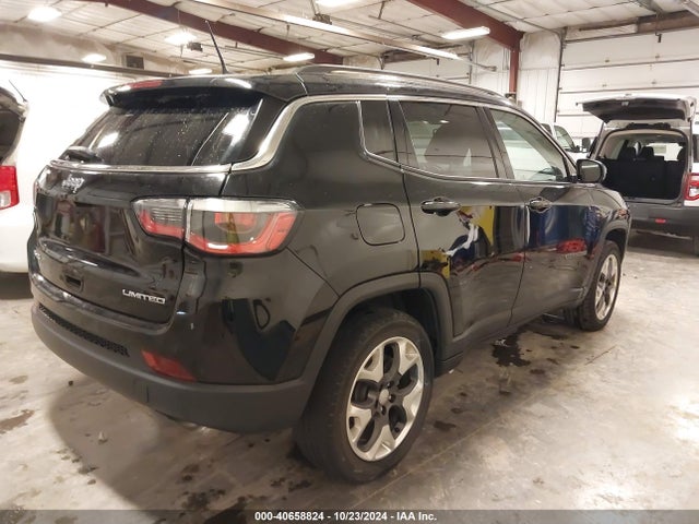 Jeep Compass 2018 3C4NJDCB4JT453887 Image 19